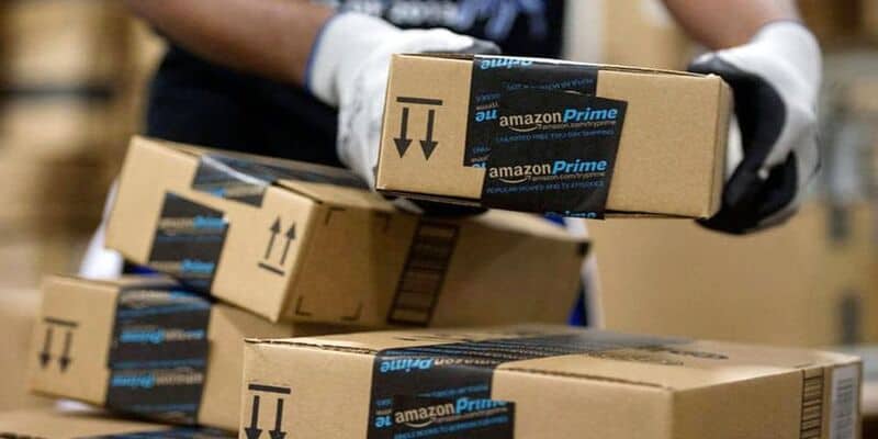 Amazon ora è pazza, le offerte al 50% di sconto distruggono Unieuro