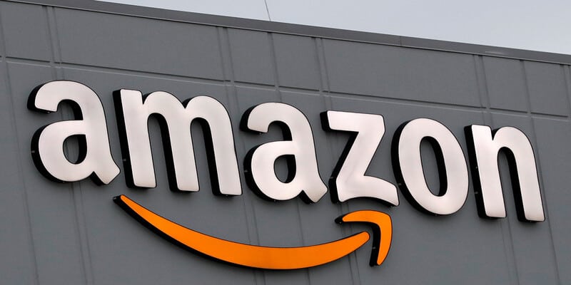 Amazon pazza, offerte con super sconto al 70% per smartphone e computer