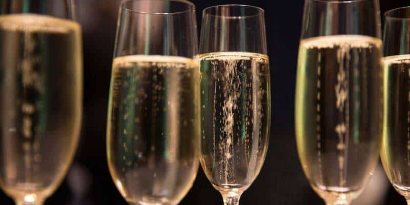 Che cos’è lo studio delle bollicine dello Champagne