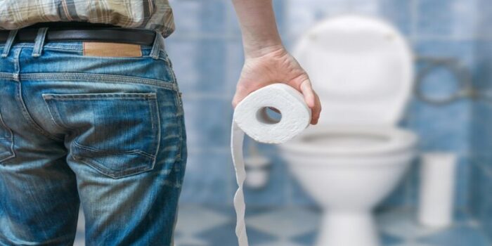 Ecco cosa succede quando tiri lo sciacquone