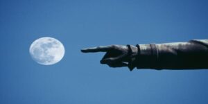 La Chiesa ha rivendicato il suolo della Luna
