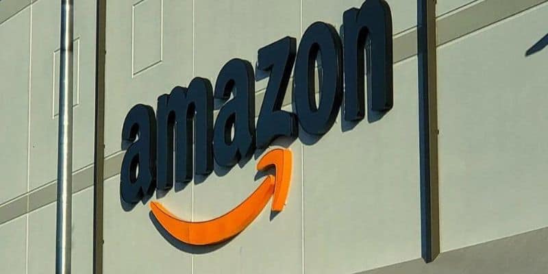 Amazon, oggi offerte al 50% distruggono Unieuro, ecco la lista