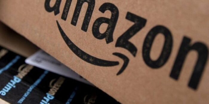 Amazon, a sorpresa a Gennaio prezzi al 50% su tanti prodotti