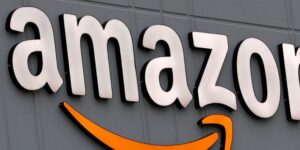 Amazon, annienta Unieuro con 90% di sconto sugli smartphone