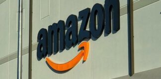 Amazon, robot aspirapolvere in offerta al 50% solo oggi
