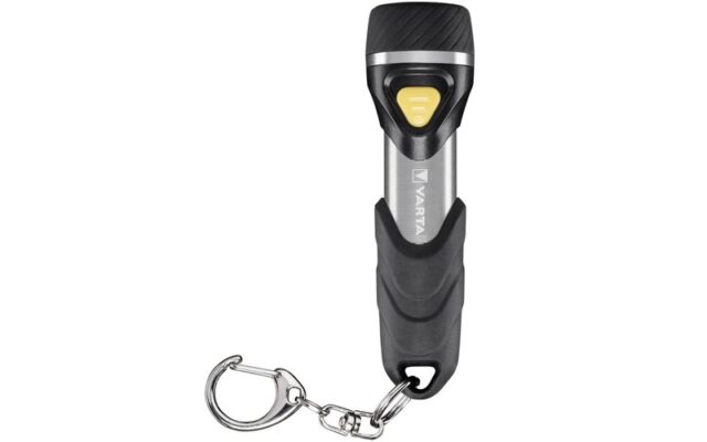 Torcia Varta su Amazon a soli 2,48 euro in offerta, acquistala subito