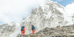 Everest, la zona della morte dove accadono cose pazzesche e spaventose al corpo umano