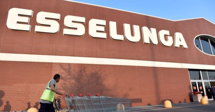 Esselunga torna con sconti al 70% e distrugge Unieuro, la tecnologia è quasi gratis