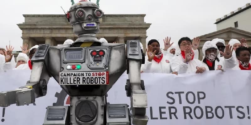 Intelligenza Artificiale più pericolosa di un’arma nucleare