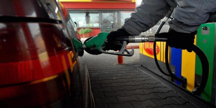 risparmiare sul carburante nel 2023