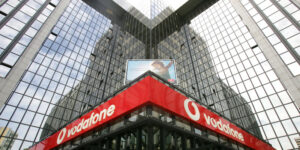 vodafone-sta-riducendo-le-spese-in-arrivo-nuovi-tagli