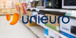 Unieuro imbarazza Amazon, gli smartphone sono al 50% oggi