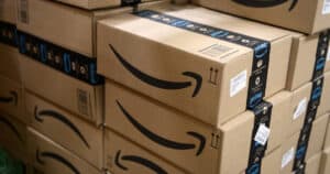 Amazon è pazza, offertone al 60% per distruggere Unieuro