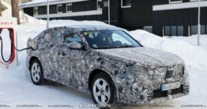 BMW iX2 nuove foto spia