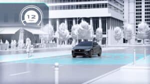 Jaguar Land Rover, Engineering Hub, italia, automotive