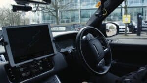Jaguar Land Rover, Engineering Hub, italia, automotive