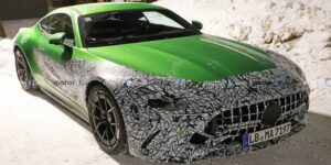 Mercedes AMG GT Coupé foto spia