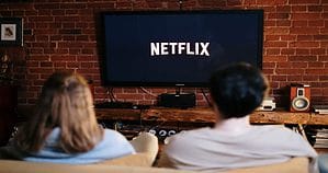 Netflix contro gli account condivisi