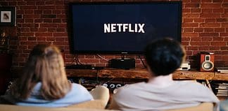 Netflix contro gli account condivisi