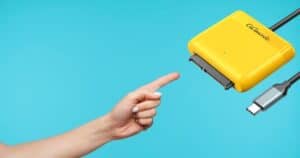 Adattatore USB-C a 16 euro per collegare hard disk ed SSD al COMPUTER