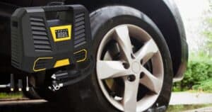 Compressore d'aria in MINIATURA per gonfiare gomme ovunque, solo 20 euro