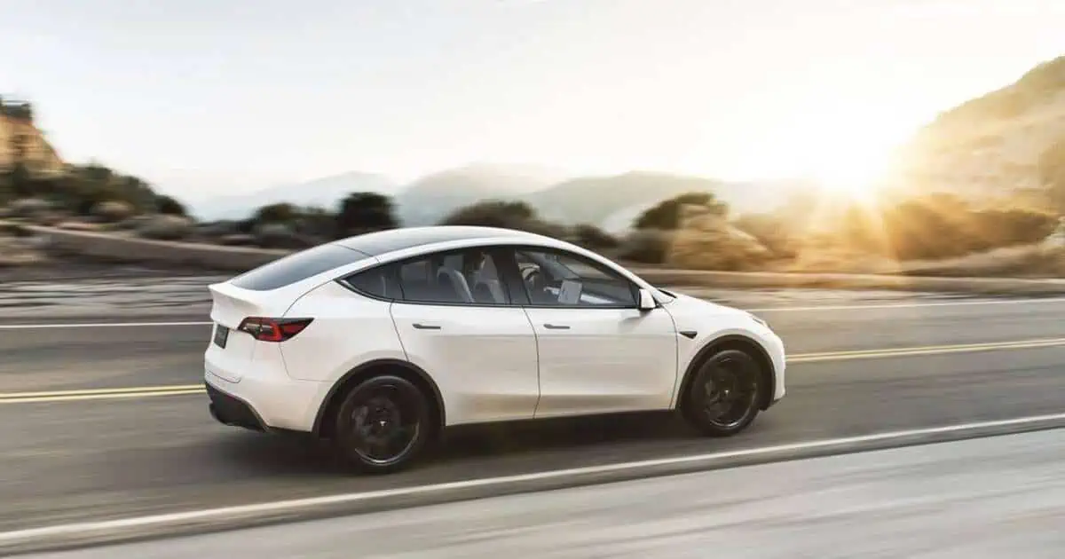 tesla-ecco-la-decisione-sul-terribile-incidente-automobilistico-senza-guidatore