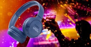 Cuffie JBL con bassi potenti e super AUTONOMIA, 29 euro su Amazon