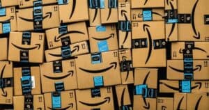 Amazon è folle, distrutta Unieuro con offerte al 90% sulla telefonia oggi