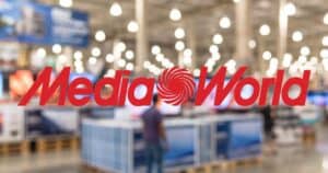 MediaWorld impazzisce con smartphone in regalo e tutto al 60%