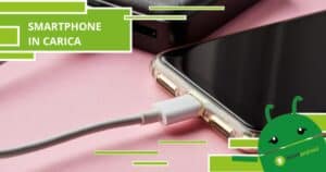 Smartphone, non credete ai vecchi miti su come caricarlo correttamente