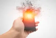 Gli smartphone purtroppo esplodono