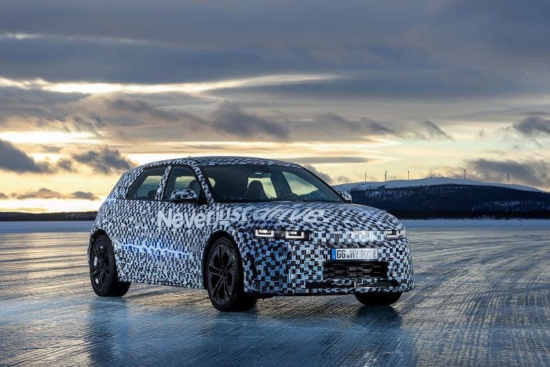 Hyundai, IONIQ 5 N, drift, neve, ghiaccio, derapata (3) Hyundai, IONIQ 5 N, drift, neve, ghiaccio, derapata (3)