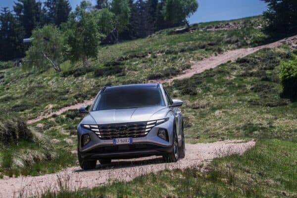 Hyundai, Tucson, motori. automotive 2
