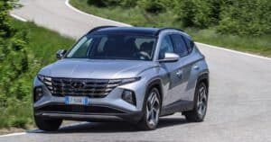 Hyundai, Tucson, motori. automotive