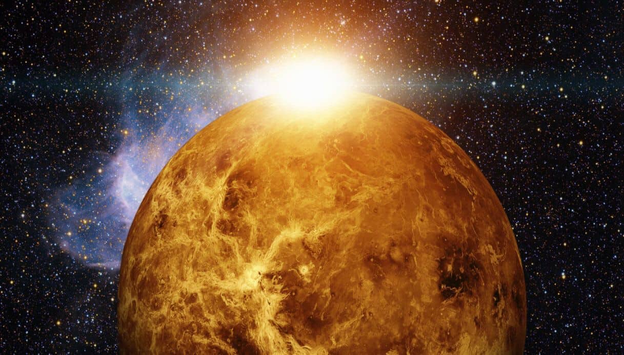Scoperta attività vulcanica su Venere grazie a dati di missione spaziale degli anni ’90