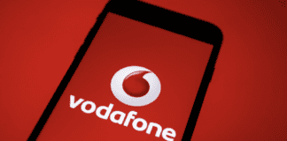 Vodafone è PAZZA, offerte a 7 euro con 200 giga in 5G quasi gratis