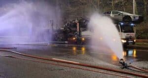 alcune auto elettriche hanno preso fuoco