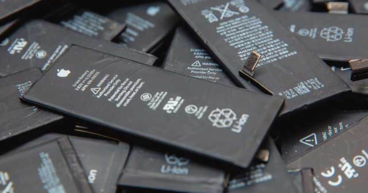 Batterie per smartphone dalla carta straccia e la novità di Samsung