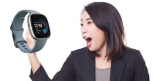 Smartwatch Fitbit a prezzo ASSURDO, su Amazon è scontatissimo