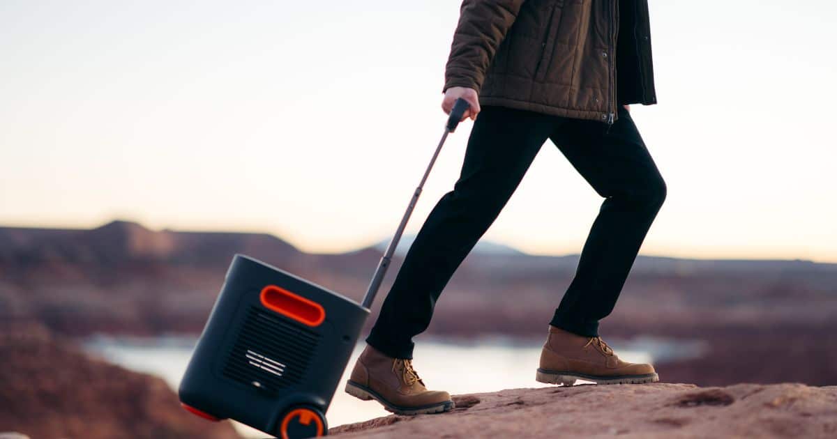 Jackery Explorer 3000 Pro ufficiale, ecco il Signore indiscusso dell'energia