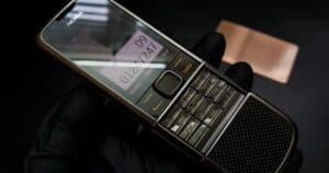 Nokia 8800 Carbon Arte