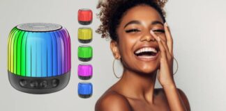 Luce LED multicolore e speaker per musica, il dispositivo su Amazon a 9 euro