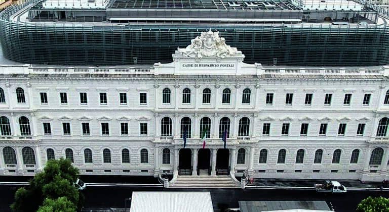 L'Intelligence Italiana in cerca di nuovi talenti: una panoramica sulle posizioni aperte e i requisiti richiesti
