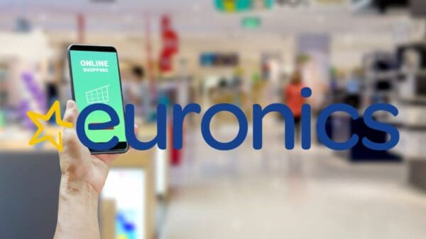 Euronics è folle, oggi sconta tutto al 50%