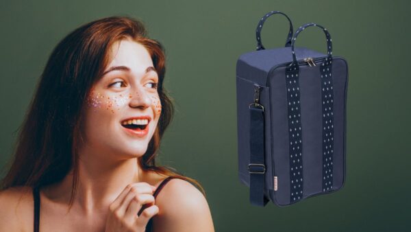 Mini valigia perfetta come bagaglio a mano Ryanair, su Amazon è scontata