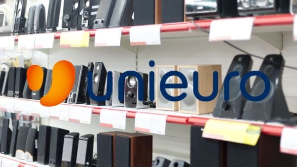 Unieuro da pazzi, oggi sconta al 50% i migliori smartphone