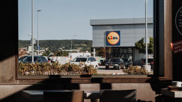 Lidl fa un regalo a tutti, TECNOLOGIA quasi gratis e sconti del 70%