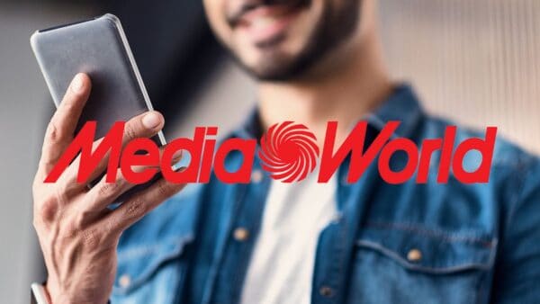 MediaWorld è FOLLE, regala smartphone Samsung e iPhone all'80%