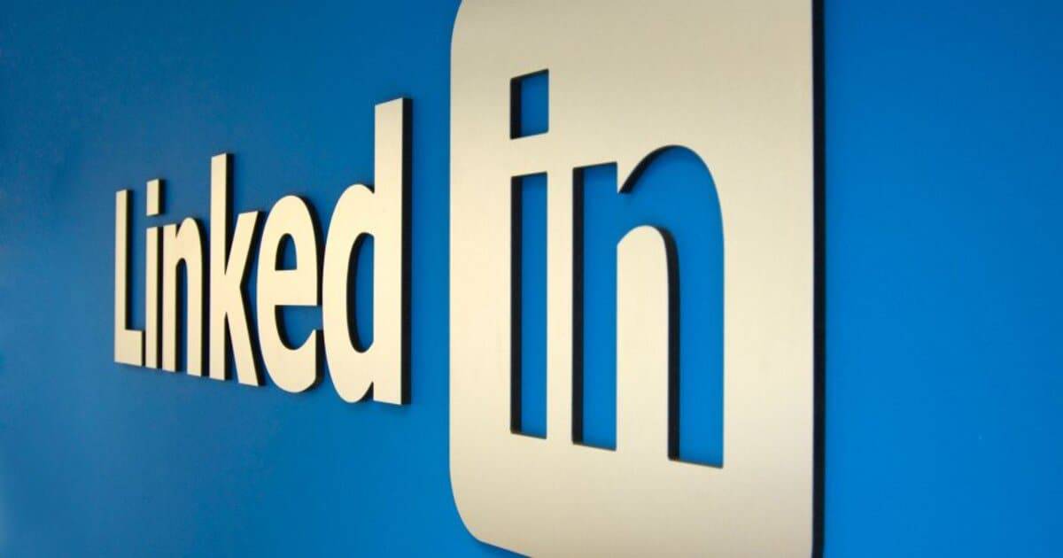 Linkedin meglio dell’IA