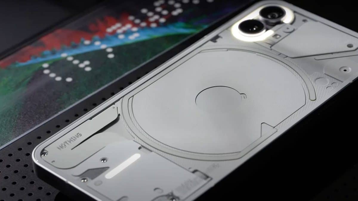 Nothing, Phone (1), Android, Android 14, Google